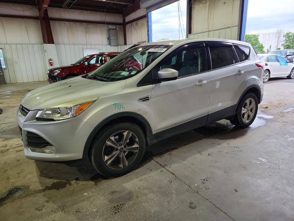 57053686 :رقم المزاد ، 1FMCU9GX5FUA28379 vin ، 2015 Ford Escape مزاد بيع
