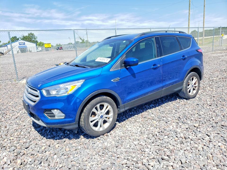 2018 Ford Escape მანქანა იყიდება აუქციონზე, vin: 1FMCU9GD7JUC00586, აუქციონის ნომერი: 55465476