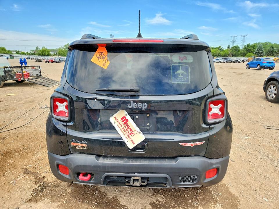 2018 Jeep Renegade მანქანა იყიდება აუქციონზე, vin: ZACCJBCB9JPH98383, აუქციონის ნომერი: 55719686