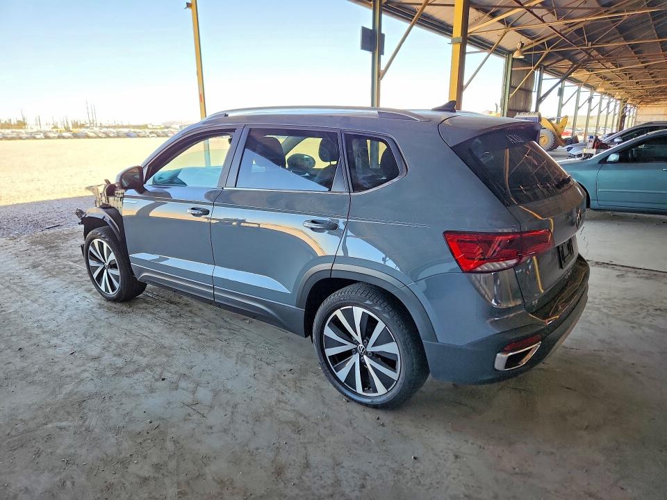 Продаж на аукціоні авто 2022 Volkswagen Taos, vin: 3VVPX7B2XNM097814, номер лоту: 85987245