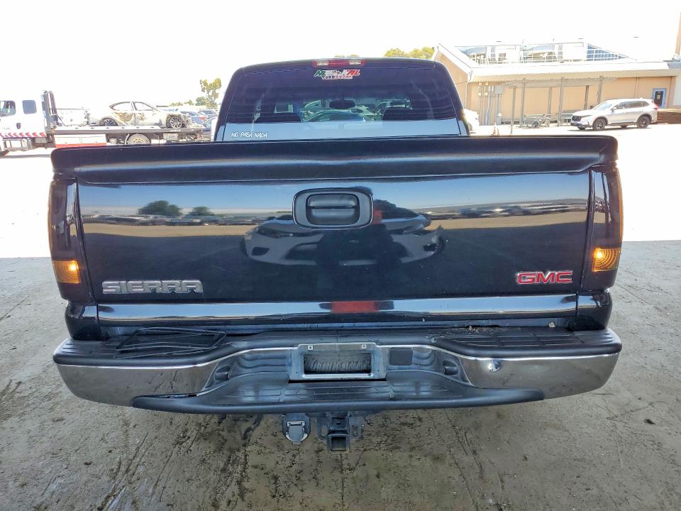 Продажа на аукционе авто 2005 Gmc New Sierra, vin: 2GTEC19T451316156, номер лота: 58006466