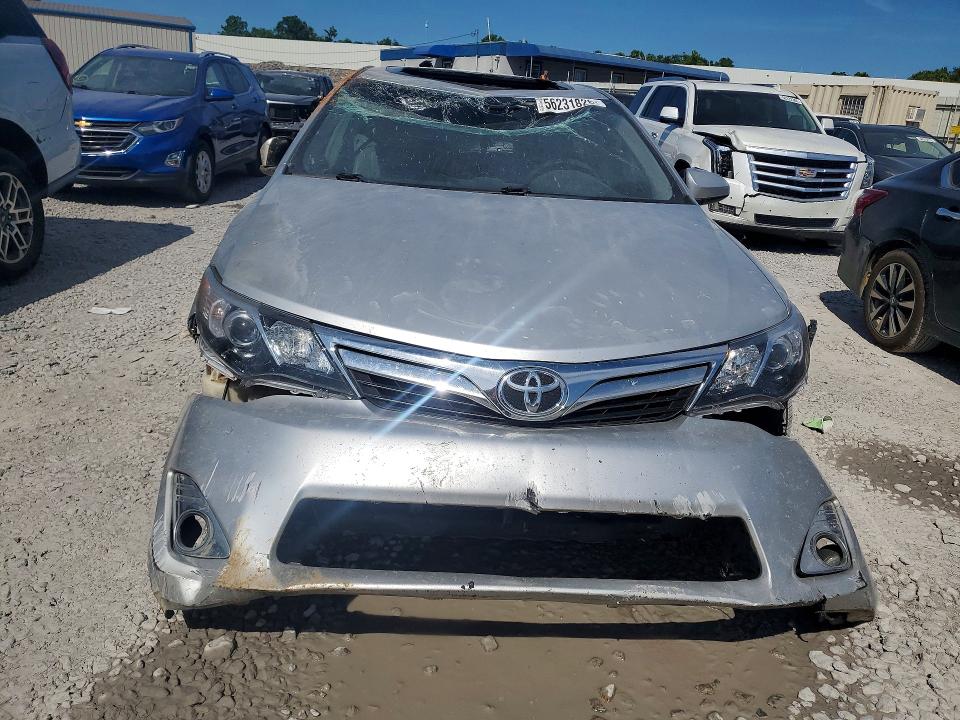 56231826 :رقم المزاد ، 4T1BF1FK5DU209864 vin ، 2013 Toyota Camry مزاد بيع