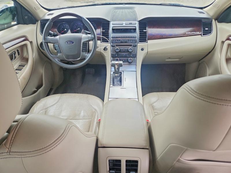 58044216 :رقم المزاد ، 1FAHP2FW1AG156164 vin ، 2010 Ford Taurus مزاد بيع