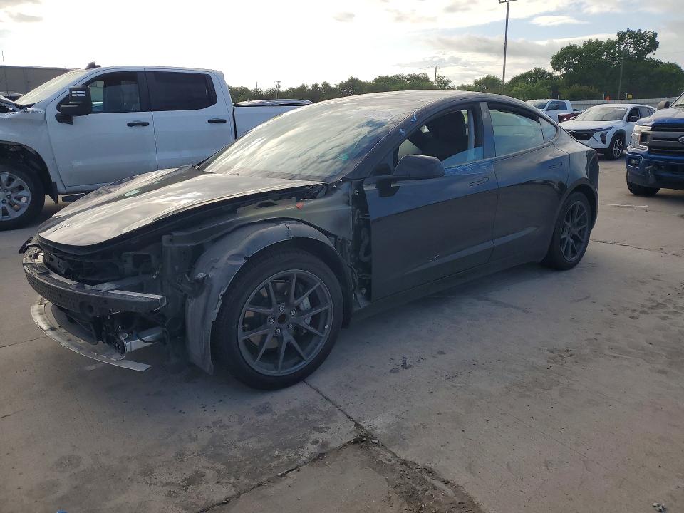 56745356 :رقم المزاد ، 5YJ3E1EA6MF920793 vin ، 2021 Tesla Model 3 مزاد بيع