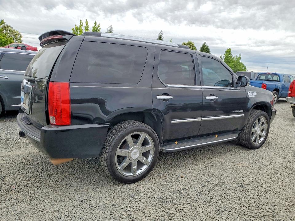 2007 Cadillac Escalade მანქანა იყიდება აუქციონზე, vin: 1GYFK63817R314376, აუქციონის ნომერი: 58506116