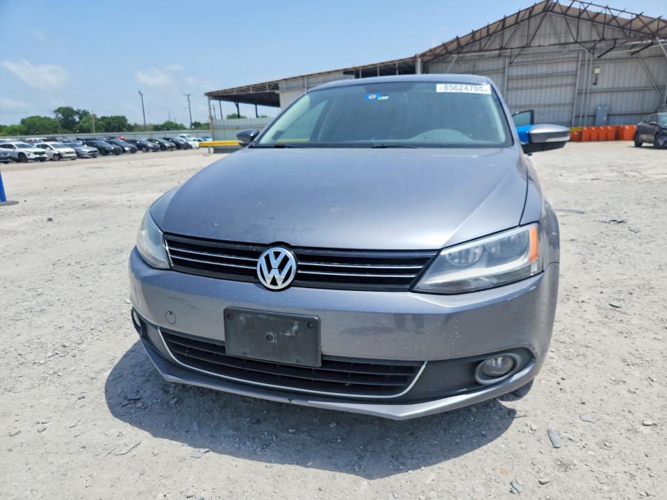 2013 Volkswagen Jetta მანქანა იყიდება აუქციონზე, vin: 3VWLL7AJ8DM354207, აუქციონის ნომერი: 85624705