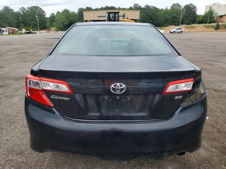 56856246 :رقم المزاد ، 4T1BF1FK4EU331973 vin ، 2014 Toyota Camry مزاد بيع