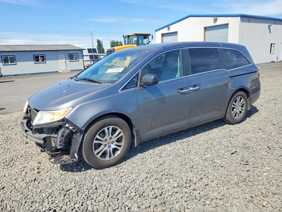 57872936 :رقم المزاد ، 5FNRL5H66BB100029 vin ، 2011 Honda Odyssey مزاد بيع
