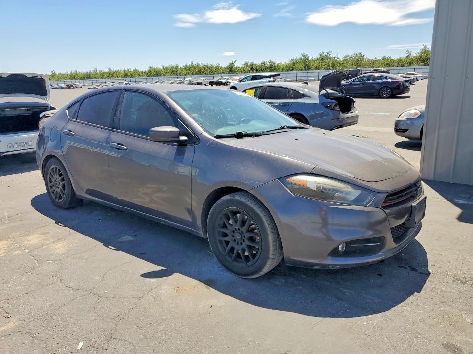 2015 Dodge Dart მანქანა იყიდება აუქციონზე, vin: 1C3CDFBB7FD336558, აუქციონის ნომერი: 58830586