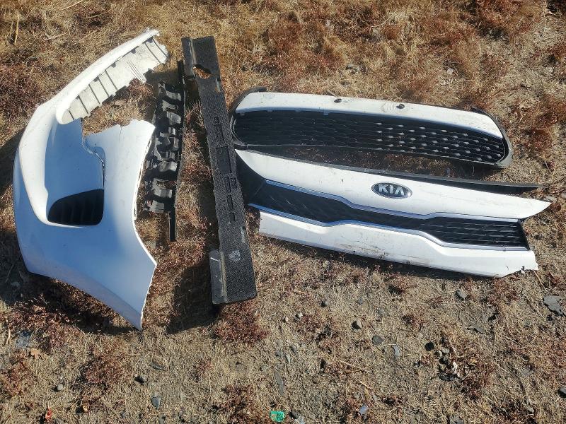 2018 Kia Rio მანქანა იყიდება აუქციონზე, vin: 3KPA24AB9JE097245, აუქციონის ნომერი: 58137336