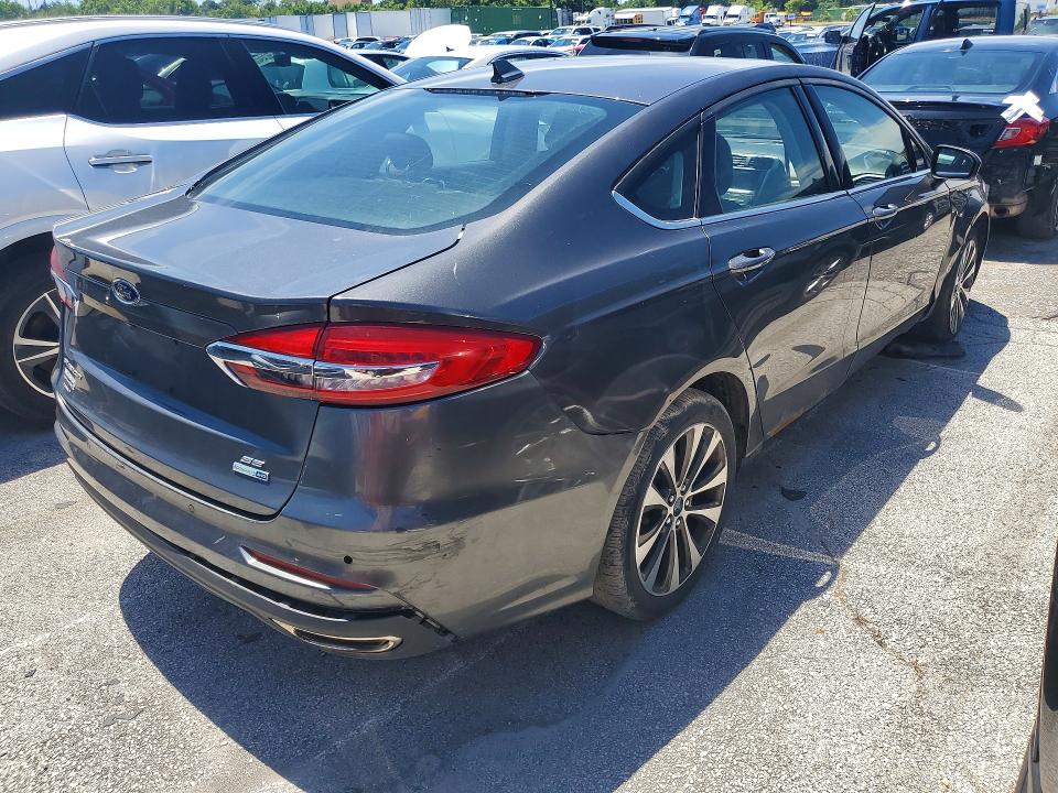 Продажа на аукционе авто 2019 Ford Fusion, vin: 3FA6P0T97KR260968, номер лота: 58232736
