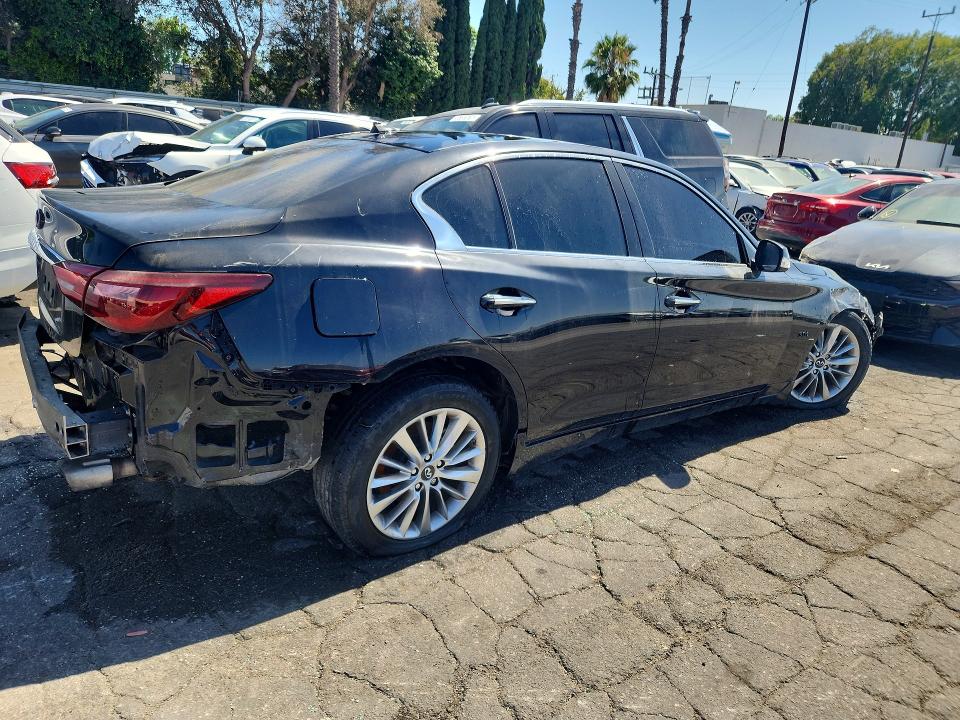 55806266 :رقم المزاد ، JN1EV7AP9LM208499 vin ، 2020 Infiniti Q50 مزاد بيع