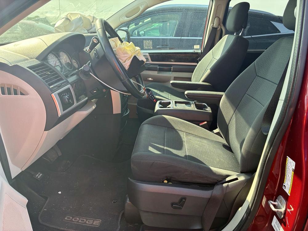 58021116 :رقم المزاد ، 2D4RN5D13AR416675 vin ، 2010 Dodge Grand Caravan مزاد بيع