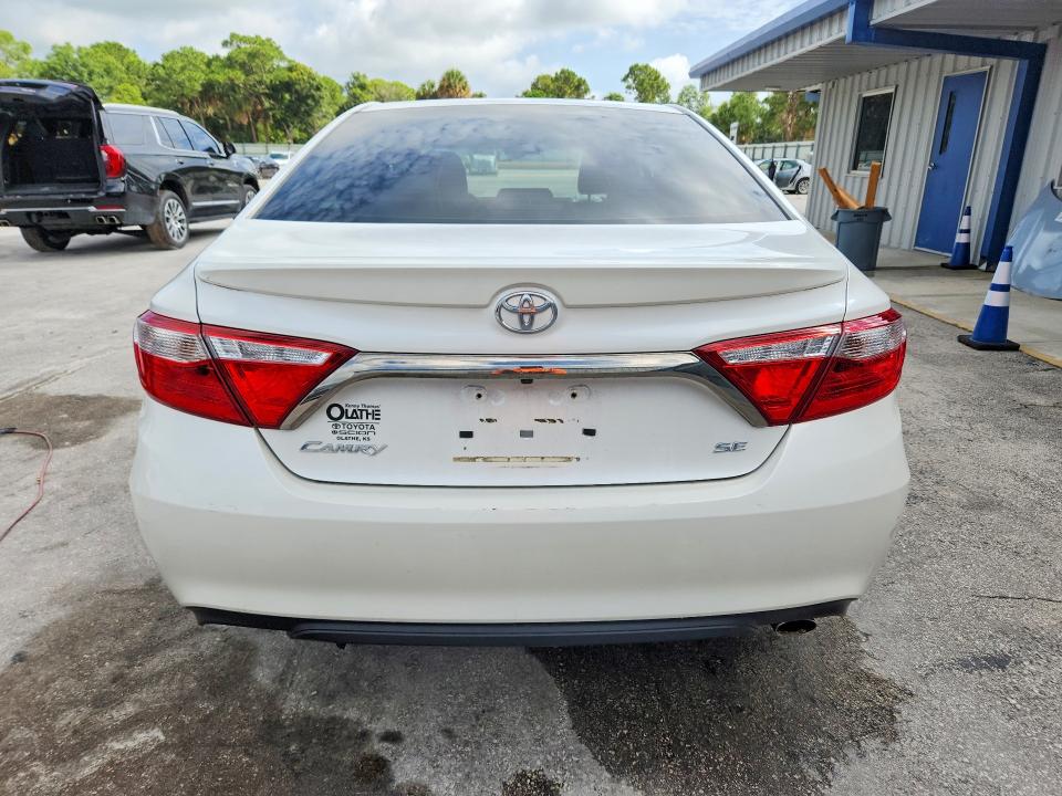 2016 Toyota Camry მანქანა იყიდება აუქციონზე, vin: 4T1BF1FK8GU120391, აუქციონის ნომერი: 55589076