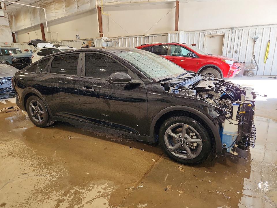 56408306 :رقم المزاد ، 3KPFT4DE3TE256241 vin ، 2026 Kia K4 مزاد بيع
