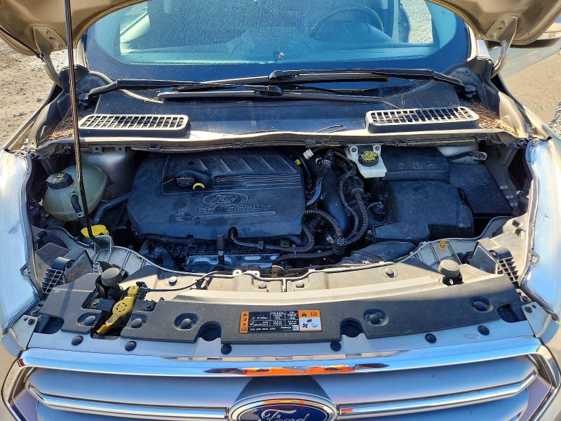 57400036 :رقم المزاد ، 1FMCU0JD3HUB00337 vin ، 2017 Ford Escape مزاد بيع