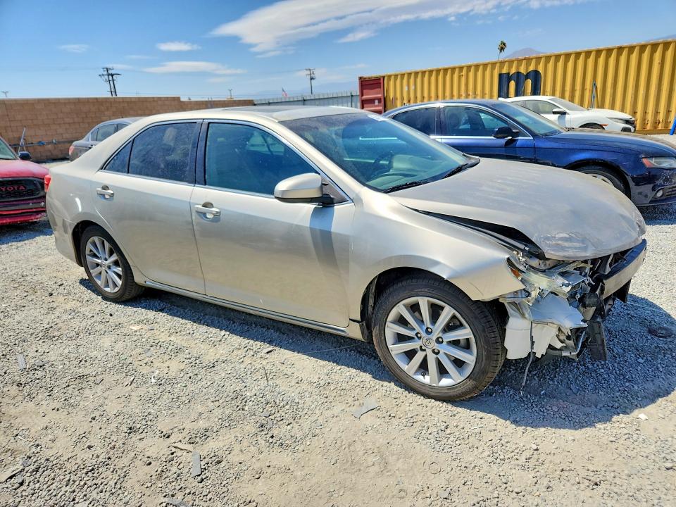 2013 Toyota Camry მანქანა იყიდება აუქციონზე, vin: 4T4BF1FK3DR318037, აუქციონის ნომერი: 58442296