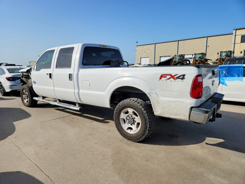 58374176 :رقم المزاد ، 1FT8W3BT3FEA83624 vin ، 2015 Ford F350 مزاد بيع
