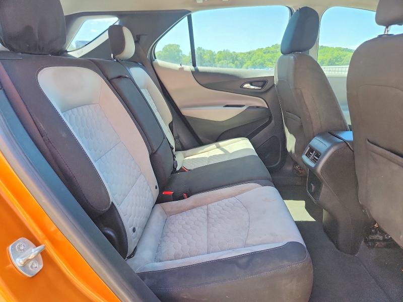 Auction sale of the 2018 Chevrolet Equinox, vin: 2GNAXHEV4J6107930, lot number: 57310906
