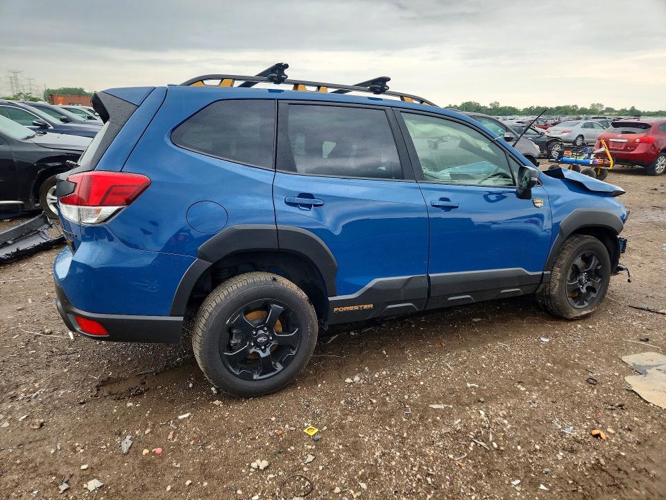 56112116 :رقم المزاد ، JF2SKAMC0NH423247 vin ، 2022 Subaru Forester مزاد بيع