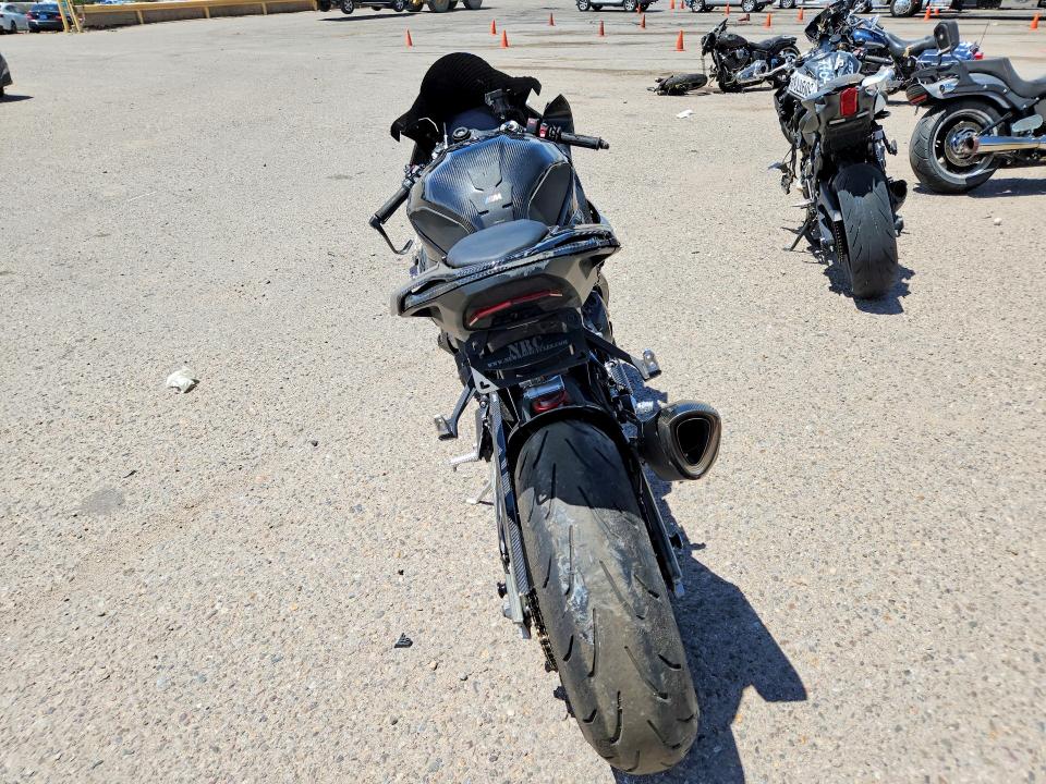 55620026 :رقم المزاد ، WB10P2304S6L36542 vin ، 2025 Bmw S 1000 مزاد بيع