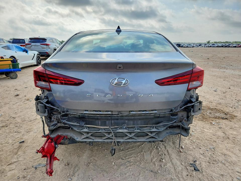 2019 Hyundai Elantra მანქანა იყიდება აუქციონზე, vin: 5NPD84LF6KH468256, აუქციონის ნომერი: 58332426