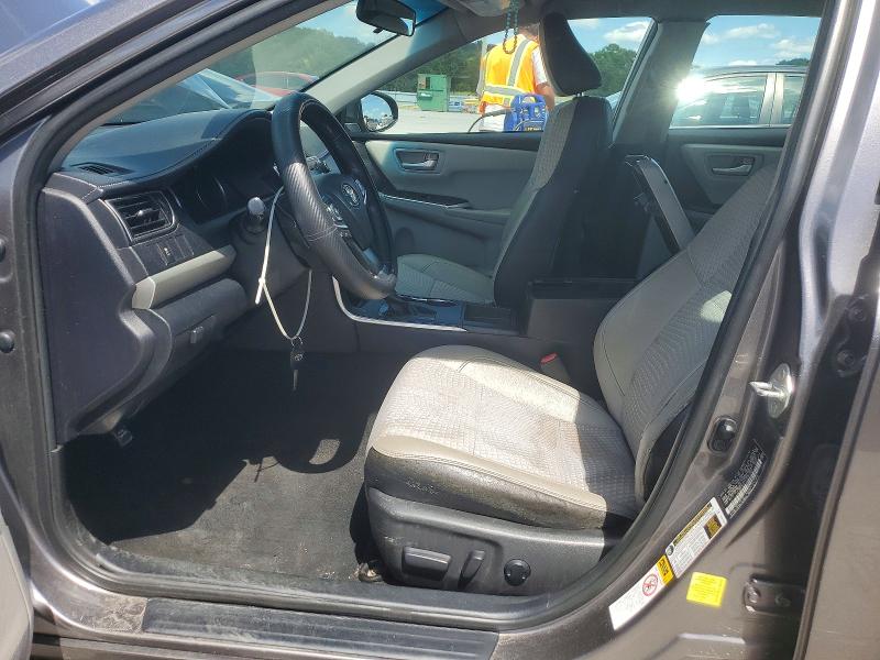 58130186 :رقم المزاد ، 4T1BF1FK7FU087205 vin ، 2015 Toyota Camry مزاد بيع