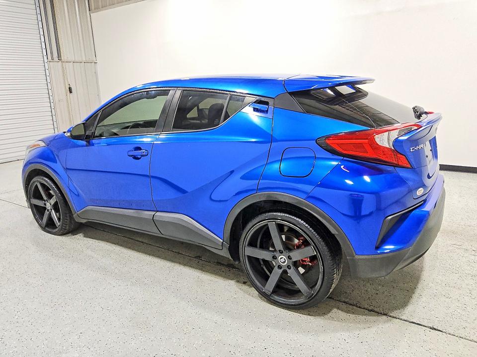 Продаж на аукціоні авто 2018 Toyota C-hr, vin: JTNKHMBX1J1000938, номер лоту: 57244336