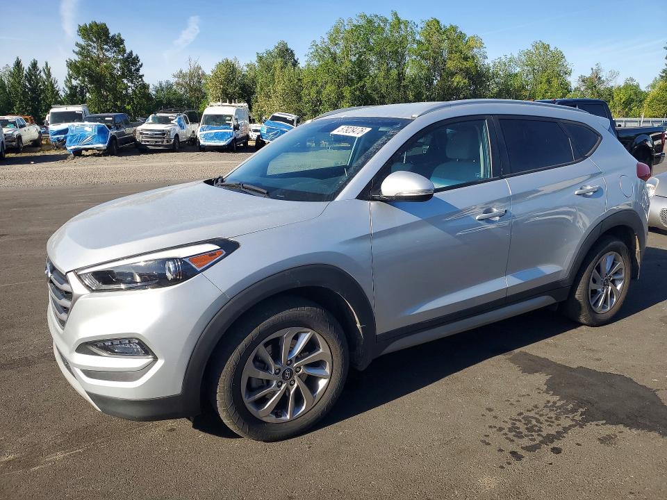 2017 Hyundai Tucson მანქანა იყიდება აუქციონზე, vin: KM8J3CA20HU337345, აუქციონის ნომერი: 57928476
