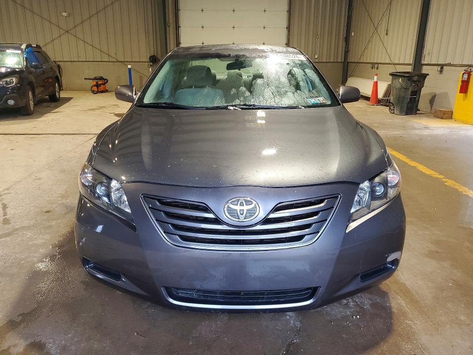 56108526 :رقم المزاد ، 4T1BE46KX9U910038 vin ، 2009 Toyota Camry مزاد بيع