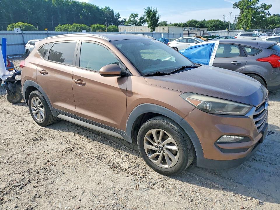 Aukcja sprzedaży 2017 Hyundai Tucson, vin: KM8J33A45HU256455, numer aukcji: 55570156