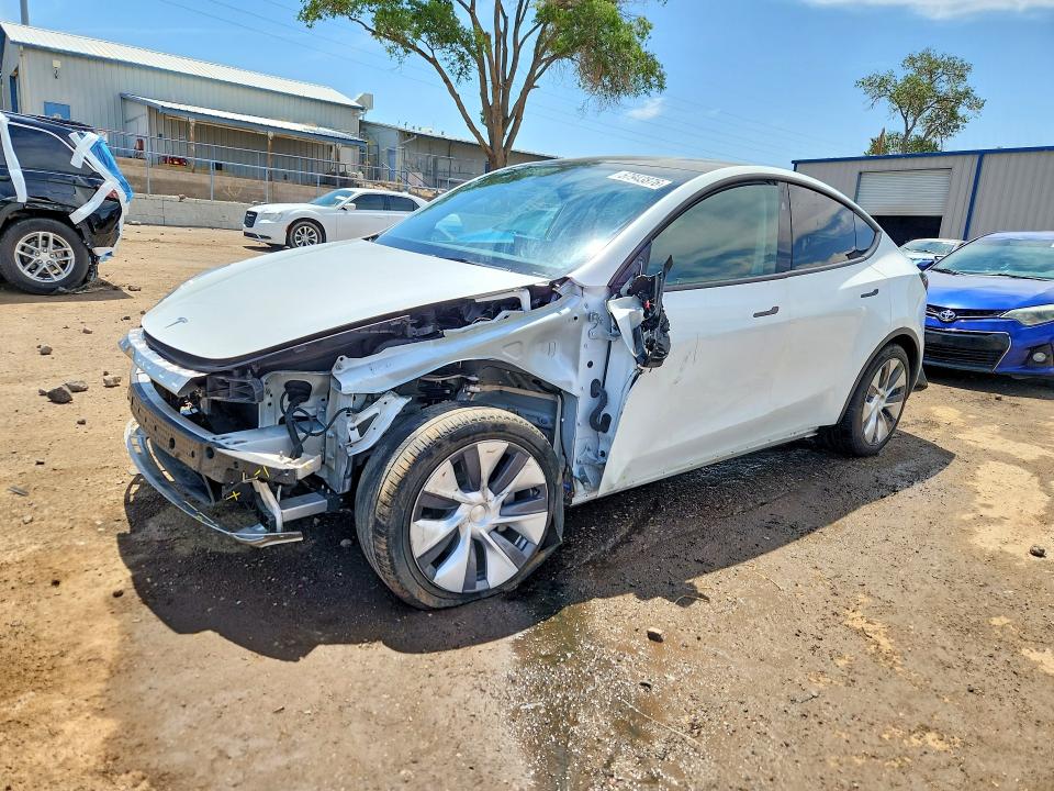 2024 Tesla Model Y მანქანა იყიდება აუქციონზე, vin: 7SAYGDEE6RA259598, აუქციონის ნომერი: 57943876