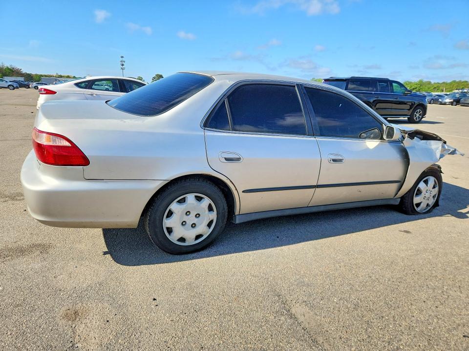 Продаж на аукціоні авто 1998 Honda Accord, vin: 1HGCG5647WA153432, номер лоту: 57556836