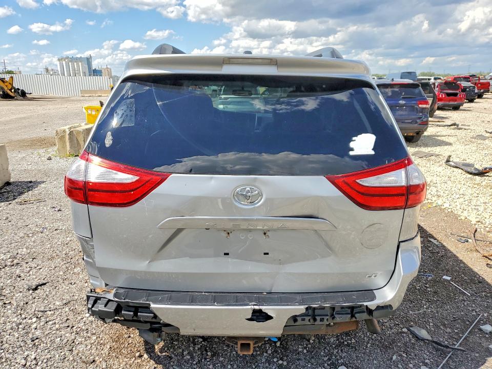 Aukcja sprzedaży 2016 Toyota Sienna, vin: 5TDKK3DC8GS745367, numer aukcji: 57471646