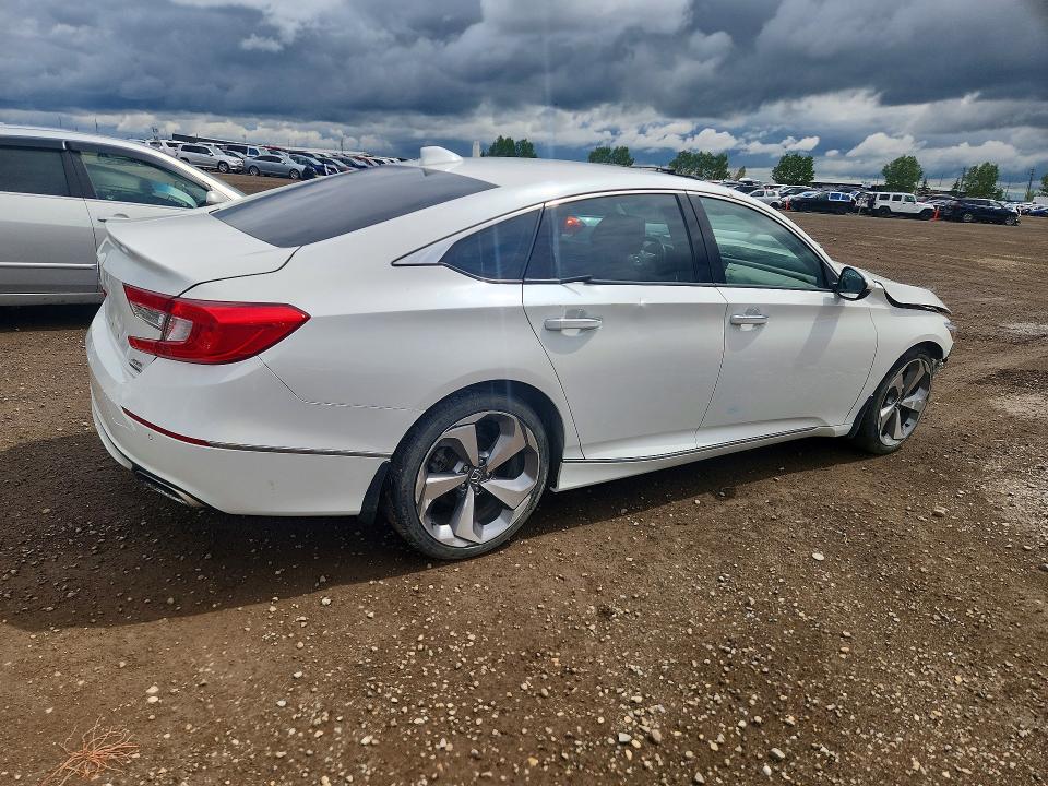 Продаж на аукціоні авто 2018 Honda Accord, vin: 1HGCV2F98JA801143, номер лоту: 56972806
