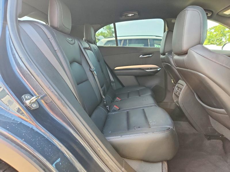 Продажа на аукционе авто 2020 Cadillac Xt4, vin: 1GYFZCR43LF126629, номер лота: 55427496