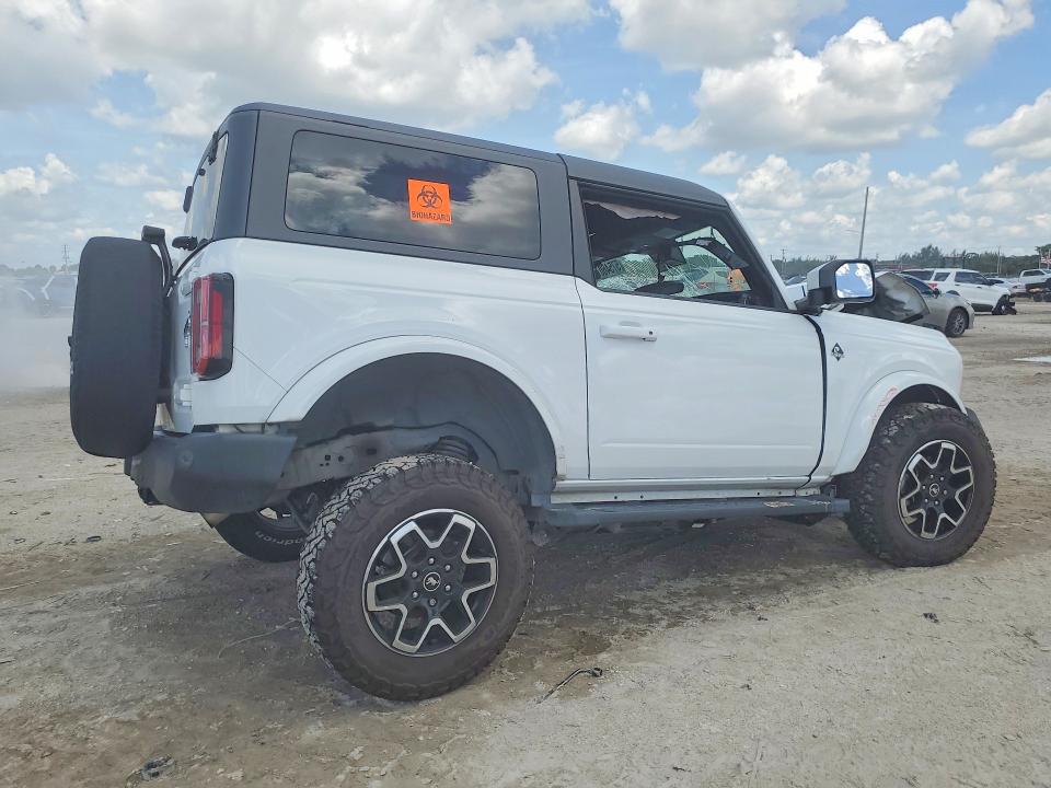 Продаж на аукціоні авто 2022 Ford Bronco, vin: 1FMDE5AH5NLB47582, номер лоту: 57546076