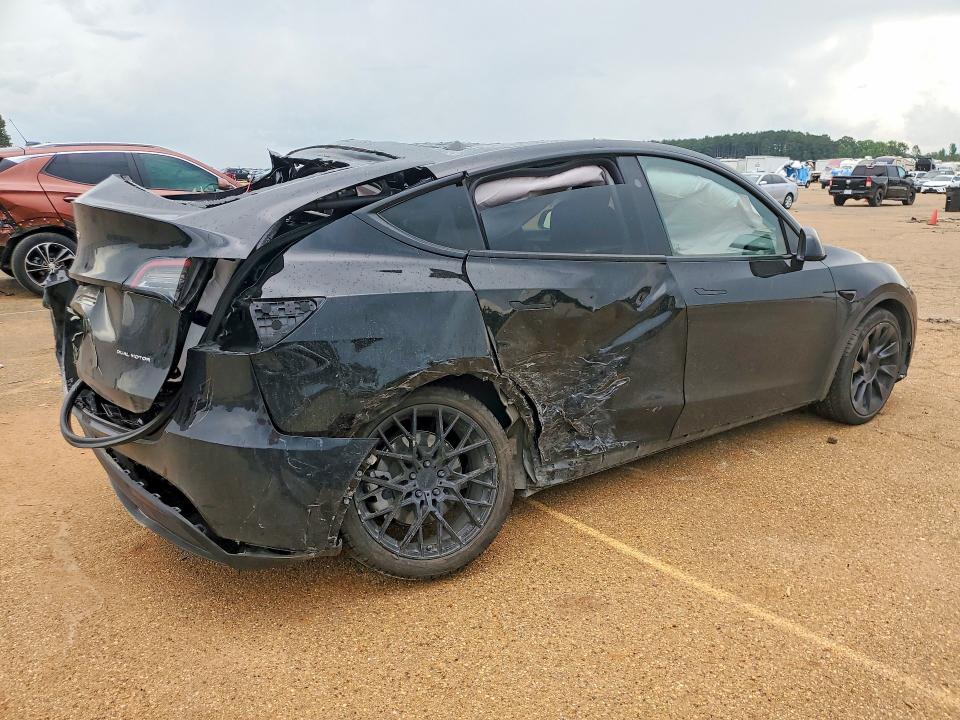Продажа на аукционе авто 2023 Tesla Model Y, vin: 7SAYGDEE8PA146961, номер лота: 55535116