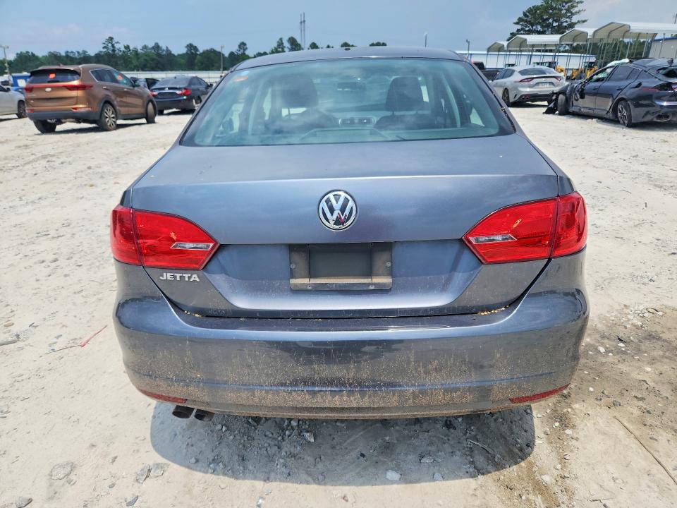 56968356 :رقم المزاد ، 3VW2K7AJ0DM352658 vin ، 2013 Volkswagen Jetta مزاد بيع