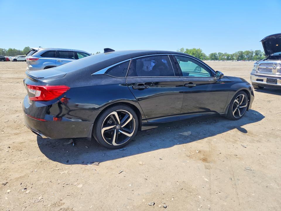 Продажа на аукционе авто 2018 Honda Accord, vin: 1HGCV1F3XJA092012, номер лота: 55926056