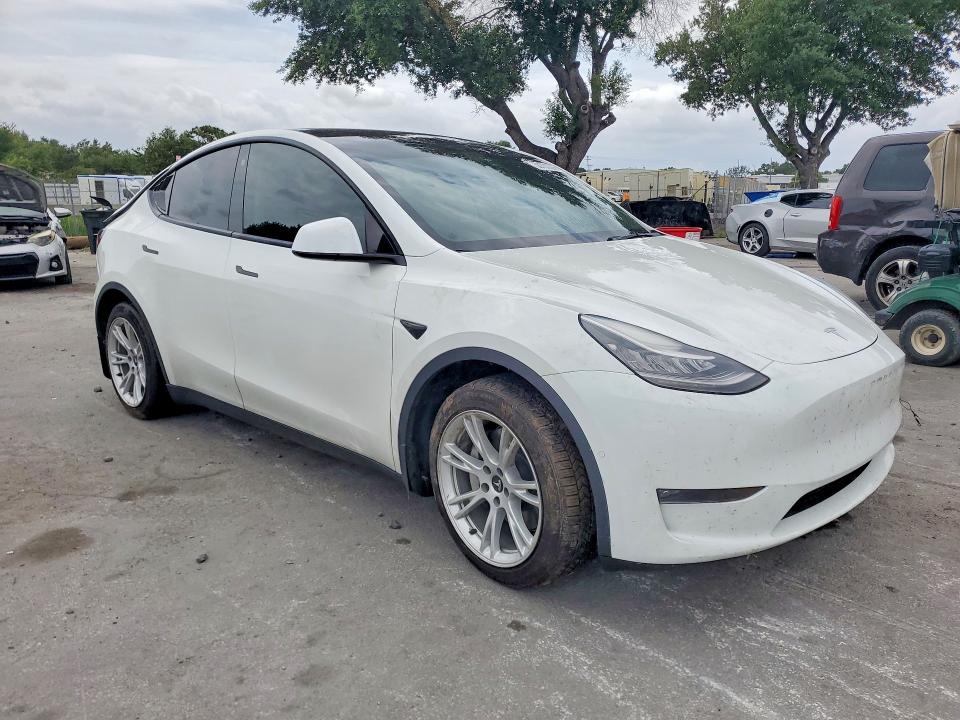 Продаж на аукціоні авто 2021 Tesla Model Y, vin: 5YJYGDEE2MF180678, номер лоту: 55731376
