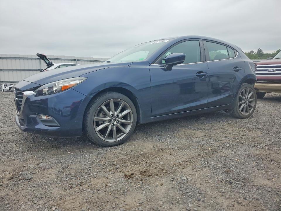 58547046 :رقم المزاد ، 3MZBN1L34JM205144 vin ، 2018 Mazda 3 مزاد بيع