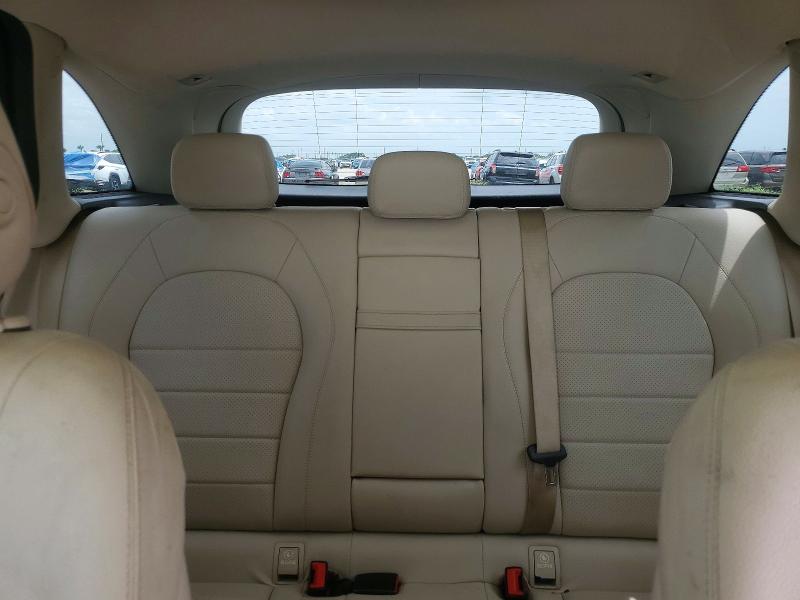 55389456 :رقم المزاد ، WDC0G4KB8HV013458 vin ، 2017 Mercedes-benz Glc مزاد بيع