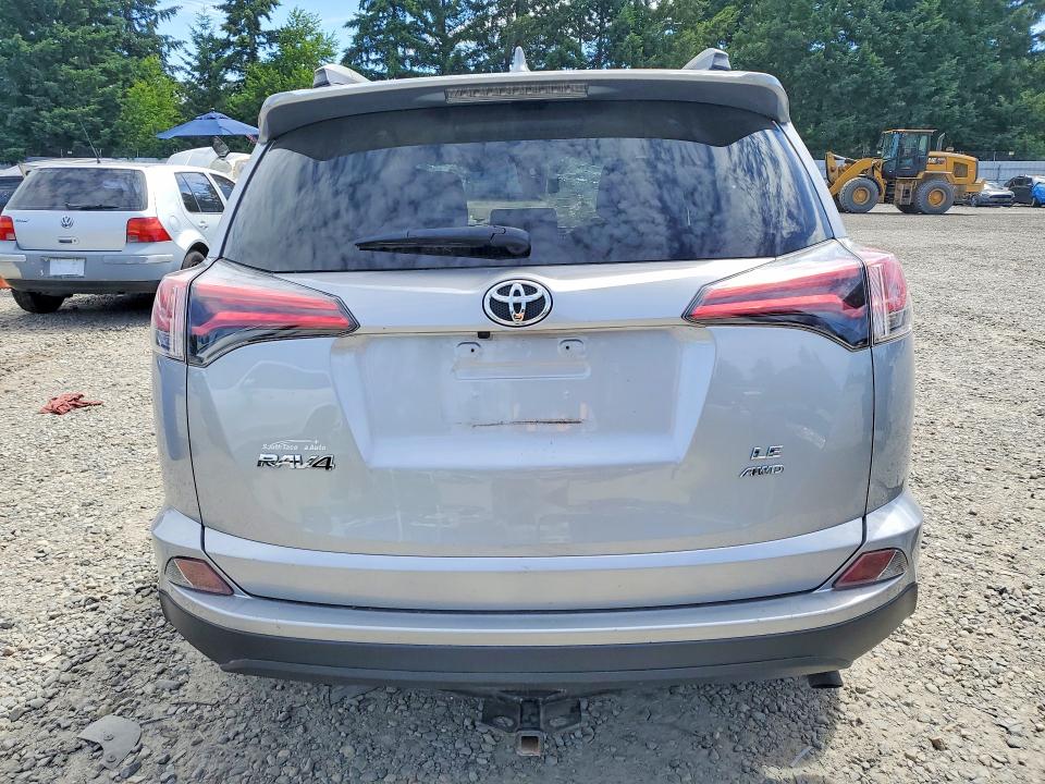 2018 Toyota Rav4 მანქანა იყიდება აუქციონზე, vin: JTMBFREV2JJ232949, აუქციონის ნომერი: 58242506