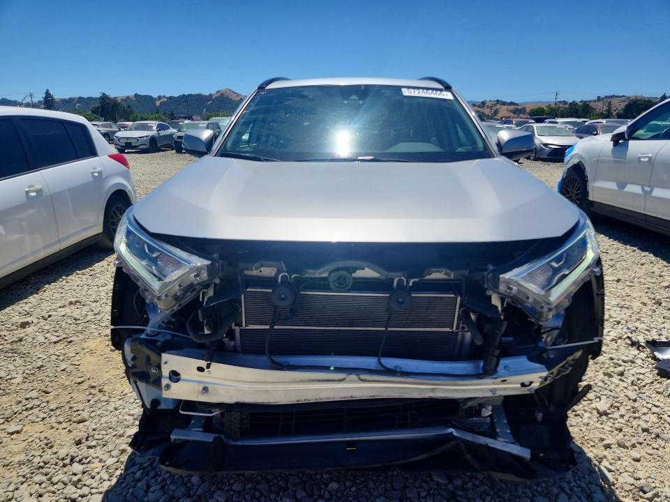 Продаж на аукціоні авто 2021 Toyota Rav4 Hybrid, vin: 2T3R6RFV6MW011700, номер лоту: 57246466