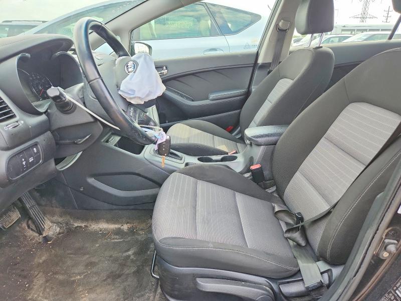 2016 Kia Forte მანქანა იყიდება აუქციონზე, vin: KNAFX5A83G5525927, აუქციონის ნომერი: 57899656
