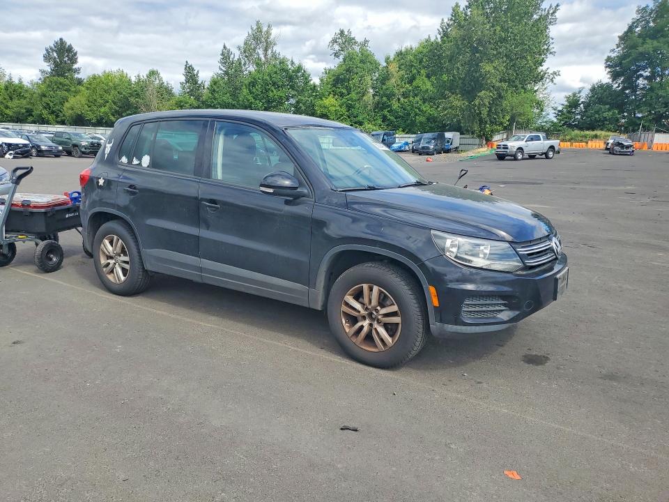 2012 Volkswagen Tiguan მანქანა იყიდება აუქციონზე, vin: WVGBV7AXXCW608135, აუქციონის ნომერი: 56028416