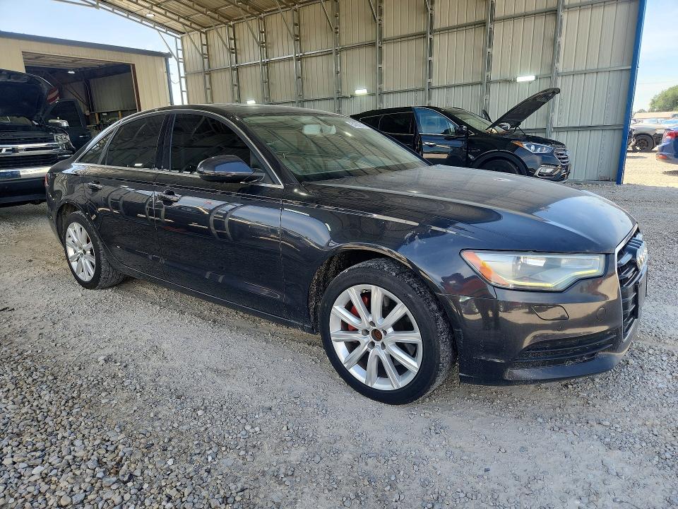Продажа на аукционе авто 2015 Audi A6, vin: WAUGFAFC7FN009985, номер лота: 54890016