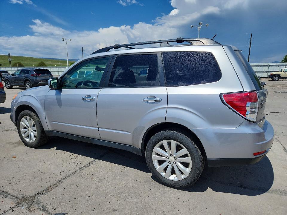 55752906 :رقم المزاد ، JF2SHBCC8CH409681 vin ، 2012 Subaru Forester مزاد بيع