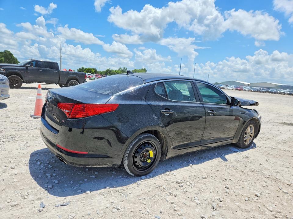 2011 Kia Optima მანქანა იყიდება აუქციონზე, vin: KNAGM4A7XB5123216, აუქციონის ნომერი: 57240516